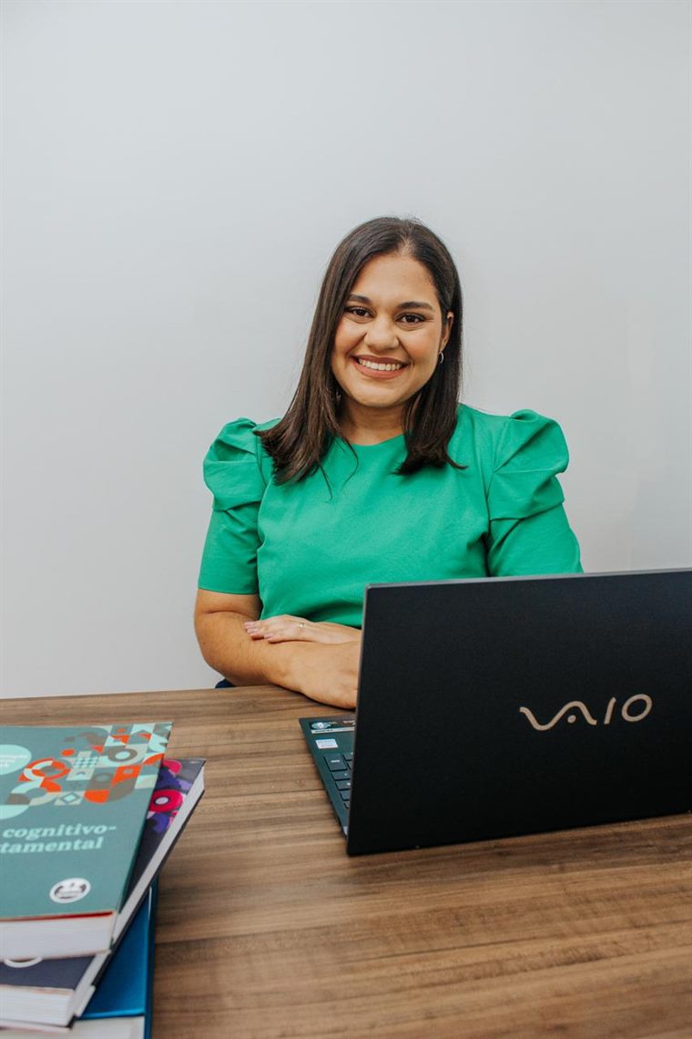 Amanda Poças, Neuropsicóloga